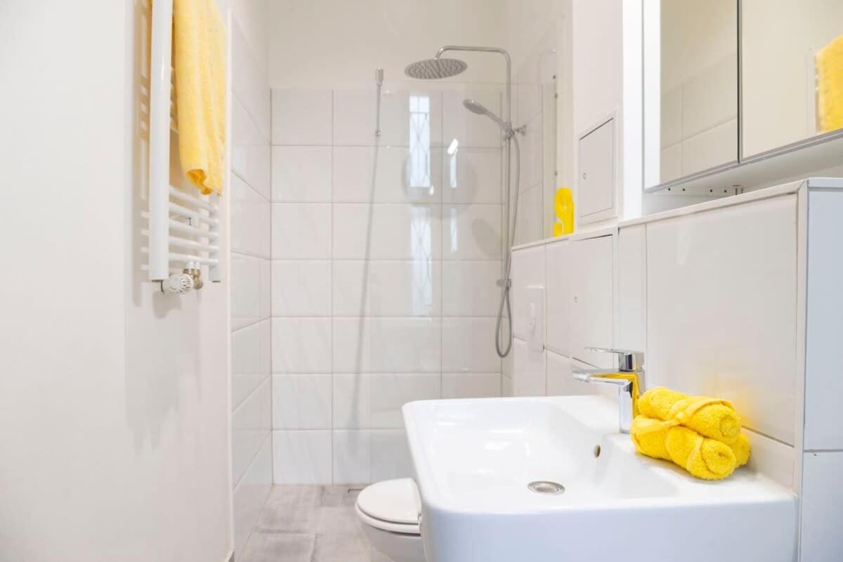 Modern Plus Ac Plus Selfcheckin Берлин Экстерьер фото